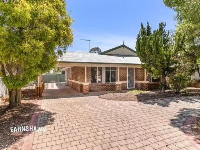 10A Luffe Court, Swan View, WA 6056