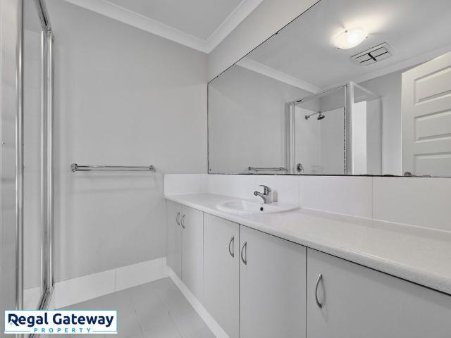 10A Sorbonne Turn, AUBIN GROVE WA 6164