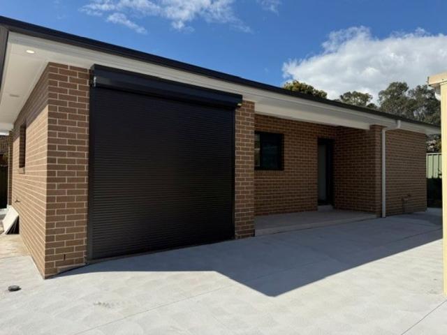 10A Wagtail Crescent, Ingleburn