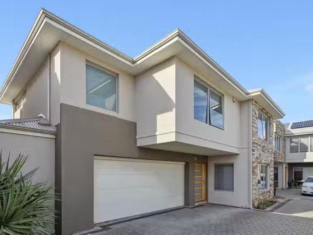 10B Clearview Avenue, Yokine, WA 6060