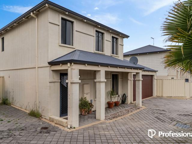 10B Climping StreetBalga WA 6061, Australia