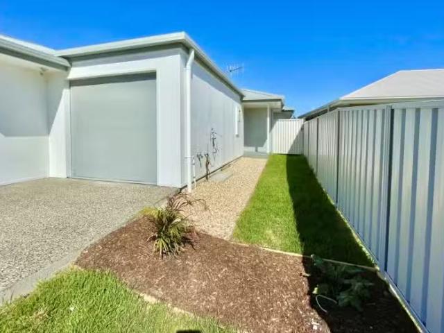 10B Maita Way, OLD BAR Apartment for rent Listed by Renae Hoa.