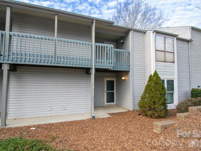 11042 Harrowfield Rd, Charlotte, NC 28226 | MLS #4330