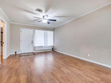 11049 Paddock Cir, Dallas, TX 75238 | MLS #20819