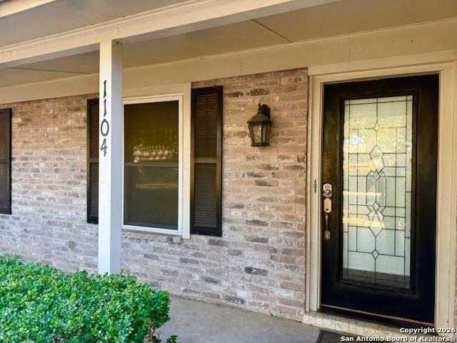 1104 Newhall