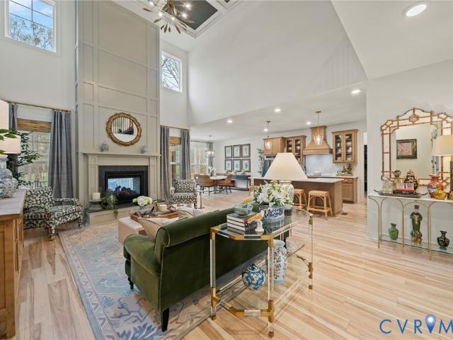 1104 Oriole Landing Lane