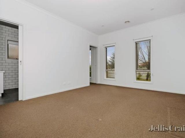 1104 Armstrong Street North, Ballarat North, Melbourne