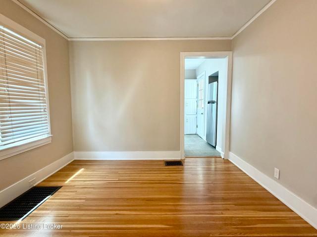 1104 Barret Ave