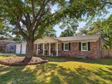 1104 Belvedere Drive