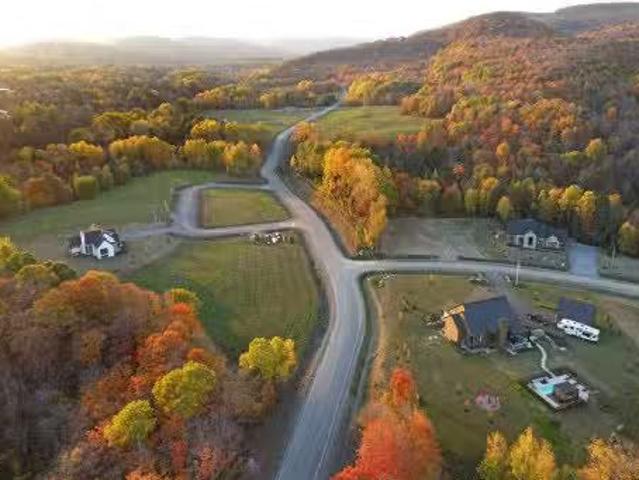 1104 Ch. Du Massif, Piedmont, QC, J0R 1K0 house for sale Li.