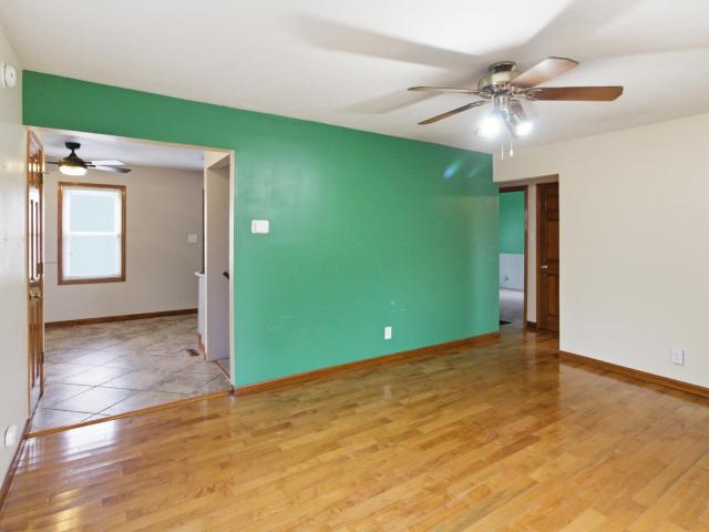 1104 E North Broadway Street