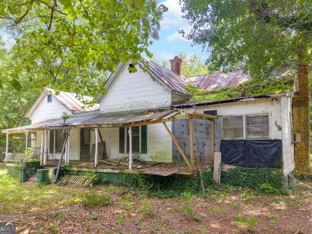 1104 Lexington Highway