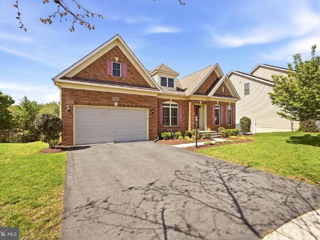 1104 Sweetbay Place