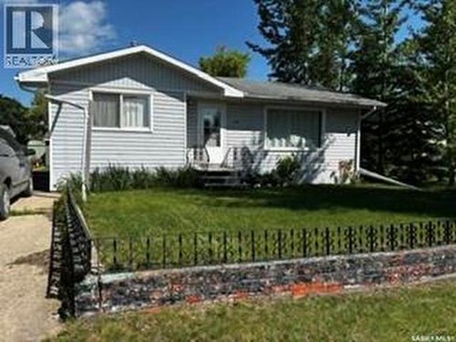 1104 97Th Street, Tisdale, SK, S0E 1T0 house for sale | Listing ID SK042145 | Royal LePage