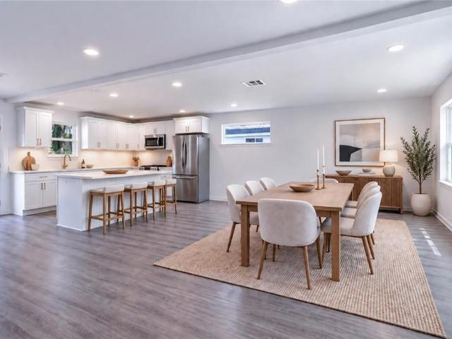 1105 oaklawn drive