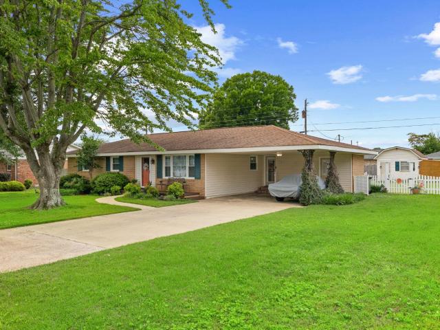 1105 Courtland Ave