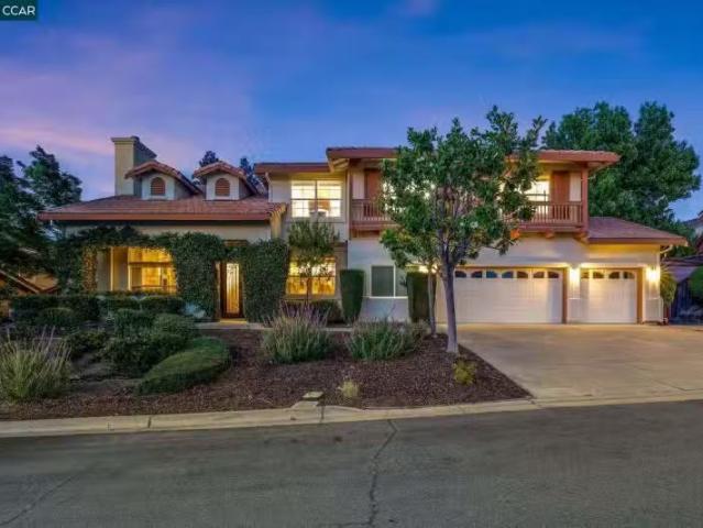 1105 PEAbird CREEK DR, CLAYTON, CA 94517
