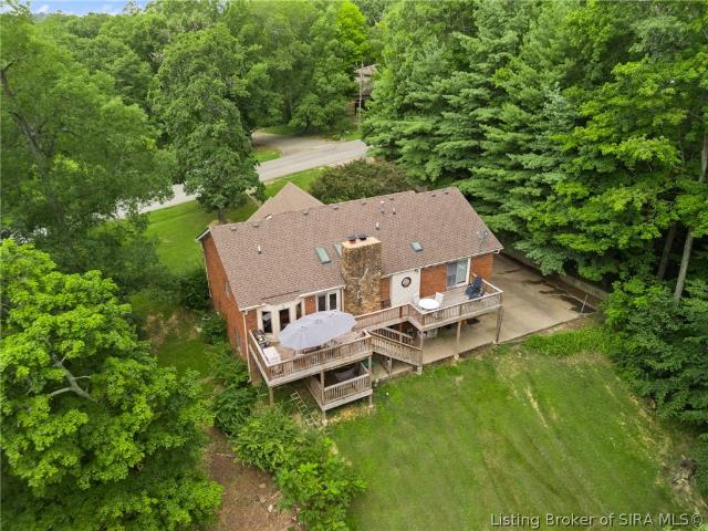 1105 Pinewood Drive