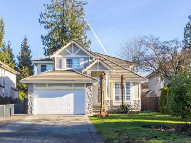 11060 B Street, Surrey, BC, V4N 5E9 house for sale | Listing ID R3157 | Royal LePage
