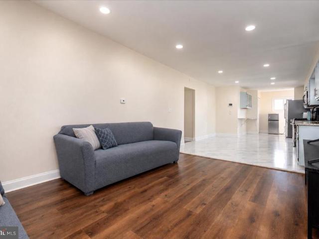 1106 Cedarcliff Drive