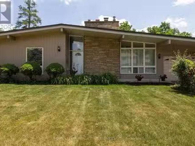 1106 Falgarwood Drive, Oakville, ON, L6H 1N9 house for sale.