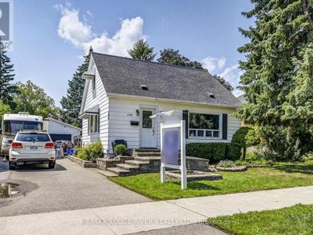 1106 Green Street, Whitby, ON, L1N 4G7 house for sale | Listing ID E13666 | Royal LePage