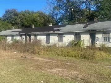 1106 JACKSON AVE, MOBILE, AL 36610