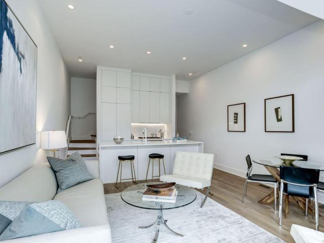 1106 T Street NW, Washington, US, DC