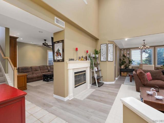 11070 Roxboro