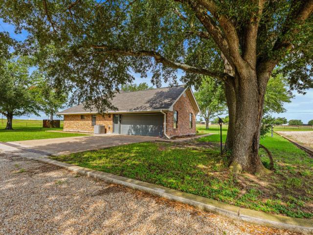 11077 County Road 440