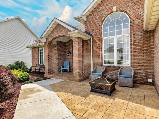 11074 Lemon Grass Lane