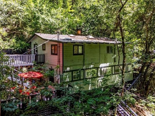 11075 Dell Ave, Forestville, CA 95436