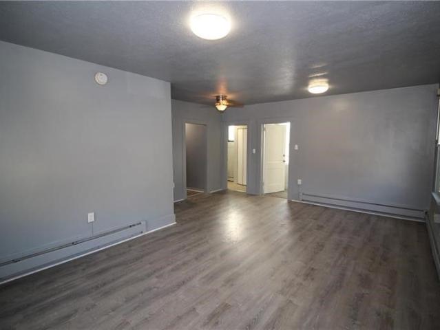 1107 Mount Royal Blvd. Unit 1, Shaler, US, PA