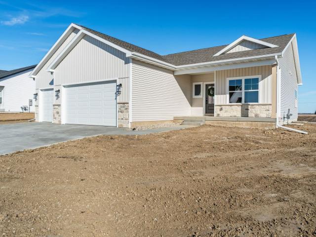 1107 Nevada St, Nevada, IA