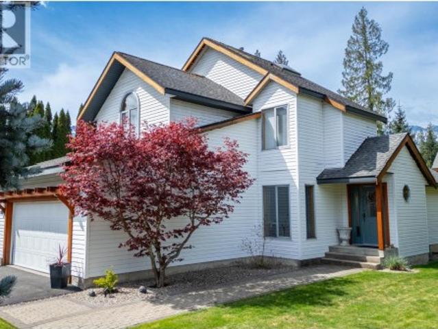 1107 Pineridge Crescent, Revelstoke, BC, V0E 2S1 house for sale | Listing ID 10399 | Royal LePage