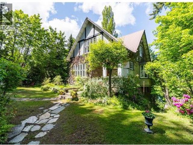1107 Robertson Avenue, Nelson, BC, V1L 1C2 house for sale | Listing ID 10397 | Royal LePage
