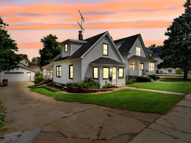 1107 Sterling Avenue