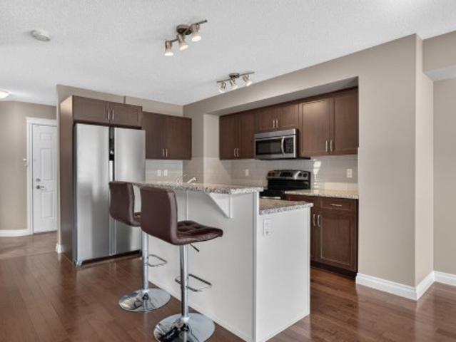 1107 Street Sw, Edmonton, AB, T6W 1Z9 house for sale | Listing ID E4510 | Royal LePage