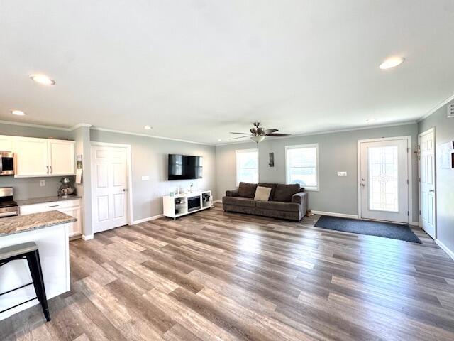 1107 Short Drive