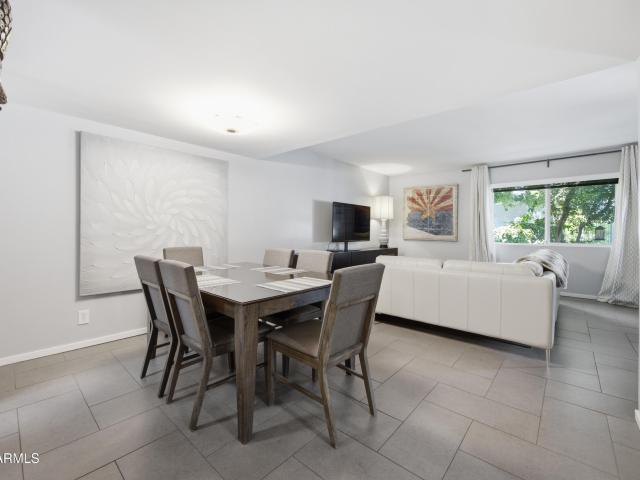 1107 w osborn road # 118