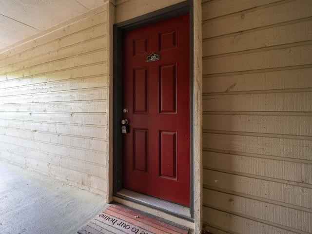 1108 Chapel Creek Drive # 1108