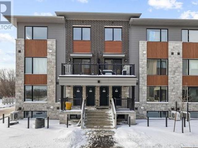 1108 Creekway Private, Ottawa, ON, K2T 0S9 townhouse for lease | Listing ID X13788 | Royal LePage