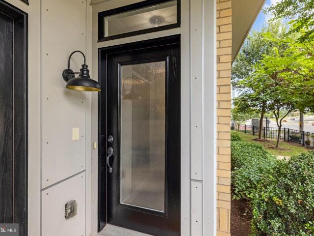 1108 Ribbon Limestone Terrace SE
