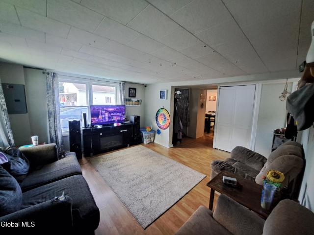 1108 Rock City Road