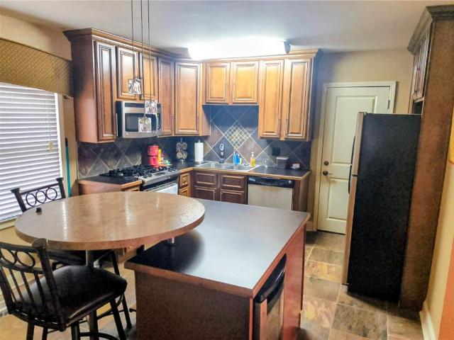 1108 W 46th Street # 6