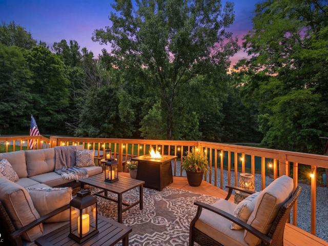 11099 Bushy Road