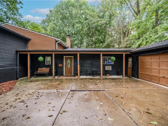 1109 Mansell Drive