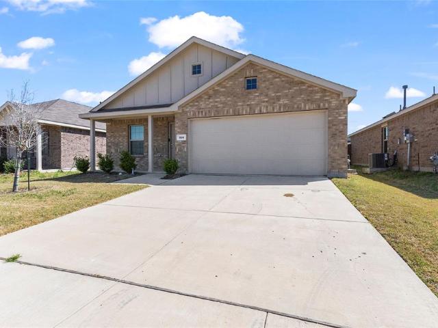 1109 Odlozil Ln, Ennis, TX 75119 | MLS #21172