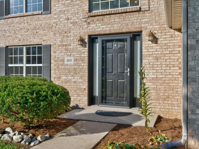 1109 Aldridge Way
