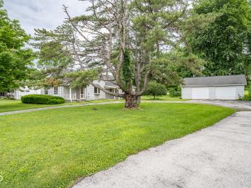 1109 E Us Hwy 40